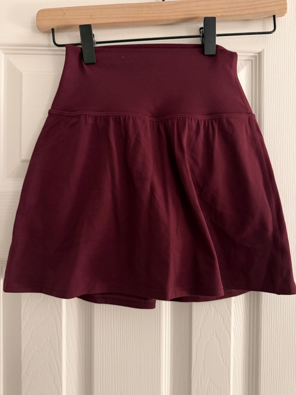 Lululemon Women's Burgundy Athletic Skirt-size 2